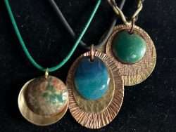mingle and make jewelry class learn to enamel a jewelry pendant